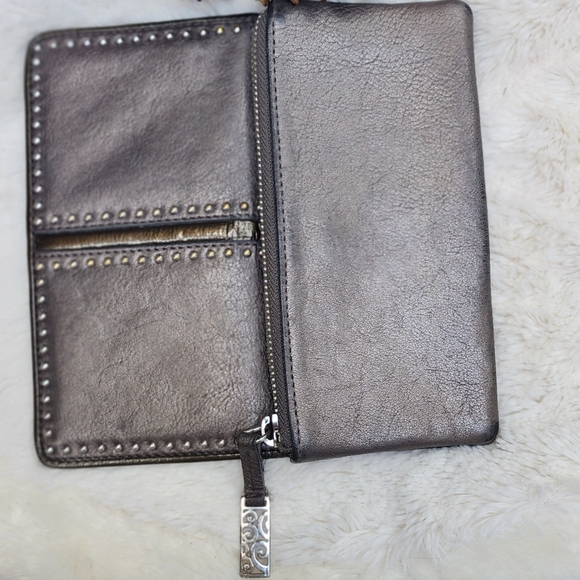 Brighton Metallic Studded Wallet EUC some corner rubbing - Picture 8 of 16